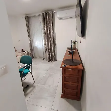Apartman Beach Apartment *